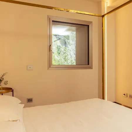 Couette-café La Forestale Luxury Primo Piano 4*