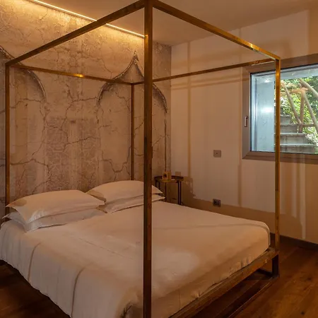 La Forestale Luxury Primo Piano 4* أكوالاغنا