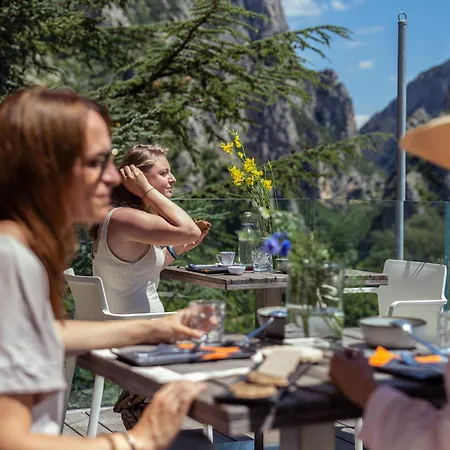 La Forestale Luxury Primo Piano Couette-café 4*