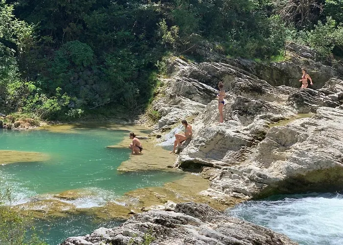 Bed and Breakfast La Forestale Luxury Primo Piano 4*