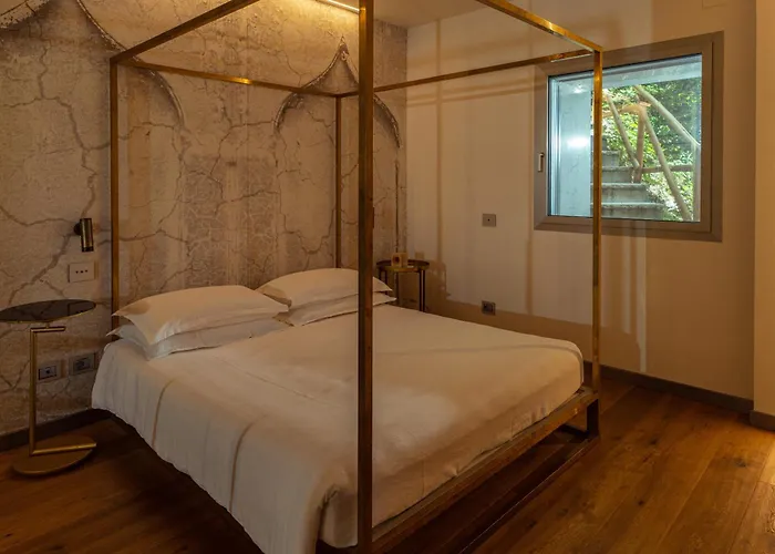 La Forestale Luxury Primo Piano Bed and Breakfast