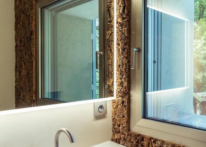 Bed and Breakfast La Forestale Luxury Primo Piano 4*